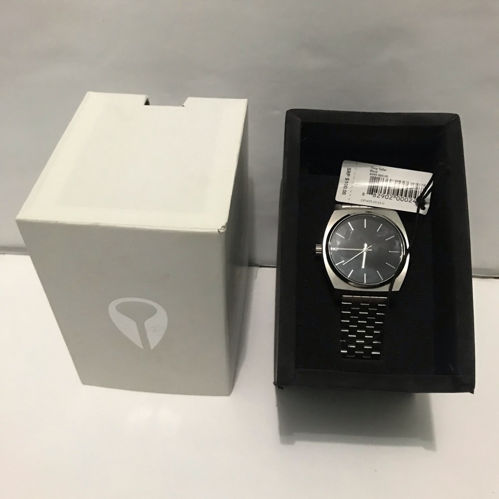Nixon watch new time teller watch silver black